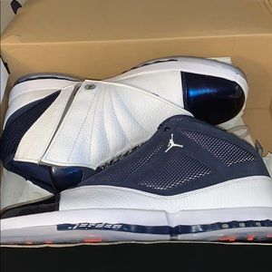 Midnight Blue Jordan 16 dead stock
